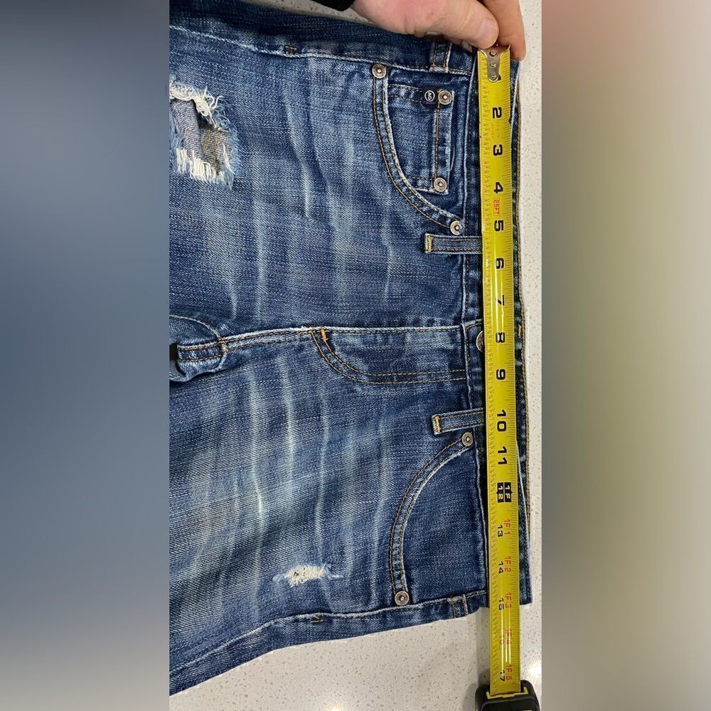 AG 27x31 The Stilt Cigarette Low Rise Distressed Stretch Skinny Jeans EUC - Picture 9 of 9